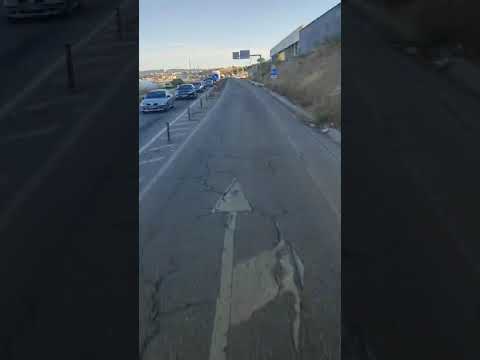 Trânsito "caótico" na Estrada da Mitrena em Setúbal afecta utentes
